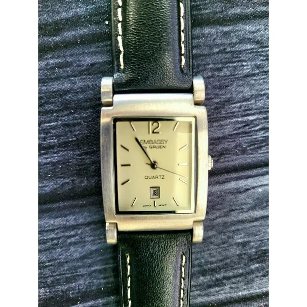 Rare Hinged Lug Embassy Gruen Date Vintage Men's Tank Watch‎